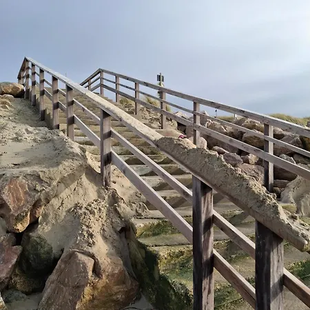 Proche Avec Jacuzzi Apartment