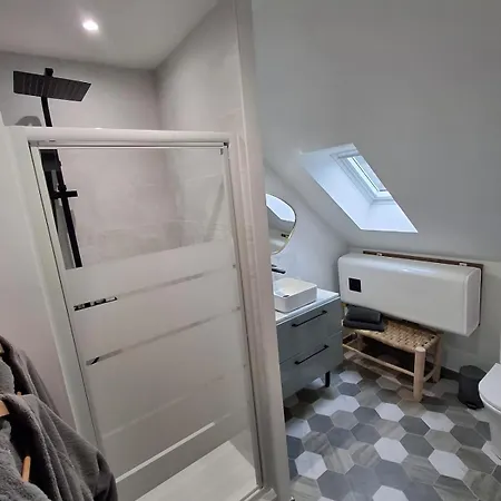 Apartment Proche Avec Jacuzzi *